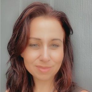 Meet your Posher, Ash